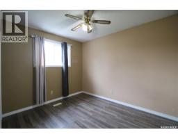 32 Clarke Avenue, Yorkton, SK S3N3X5 Photo 16