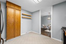 52 Whitehall Boulevard, Winnipeg, MB R2C0Y4 Photo 12