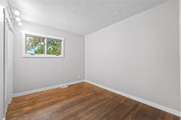 52 Whitehall Boulevard, Winnipeg, MB R2C0Y4 Photo 22
