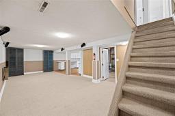 52 Whitehall Boulevard, Winnipeg, MB R2C0Y4 Photo 30