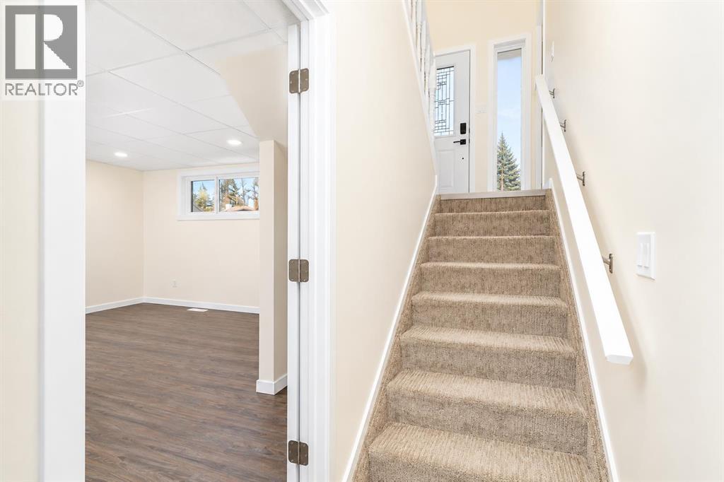 Listing photo – 27 Gregson Crescent, Red Deer