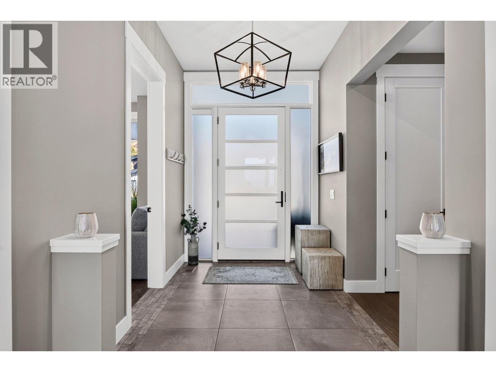 1547 Cabernet Way - Image 12