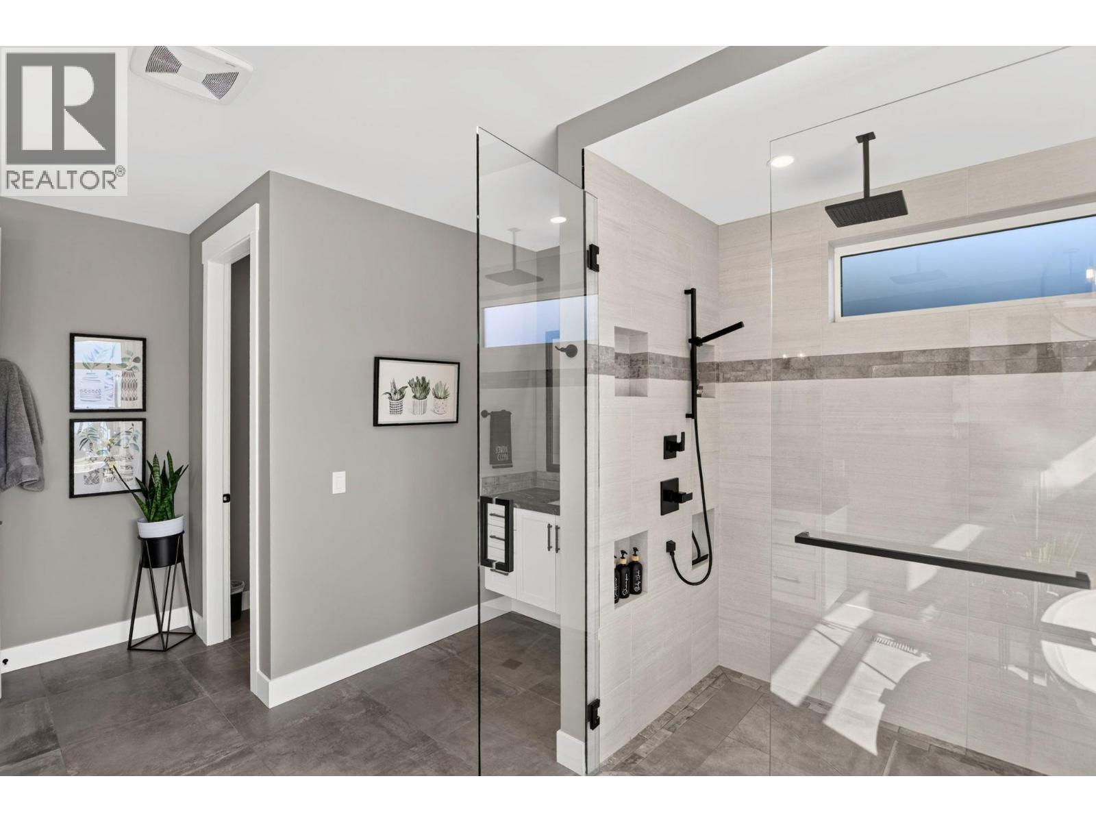 1547 Cabernet Way - 41