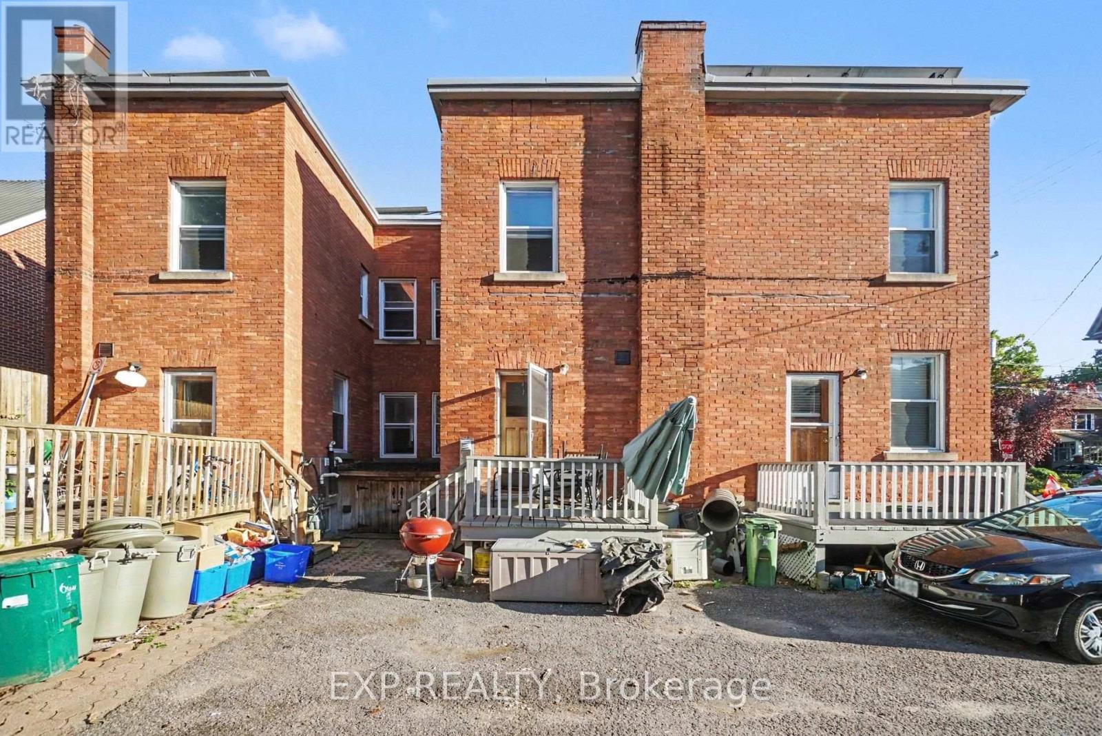 107 HOPEWELL AVENUE photo 44