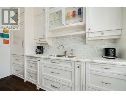 230 Glen Road, Toronto, ON M4W2X3 Photo 10