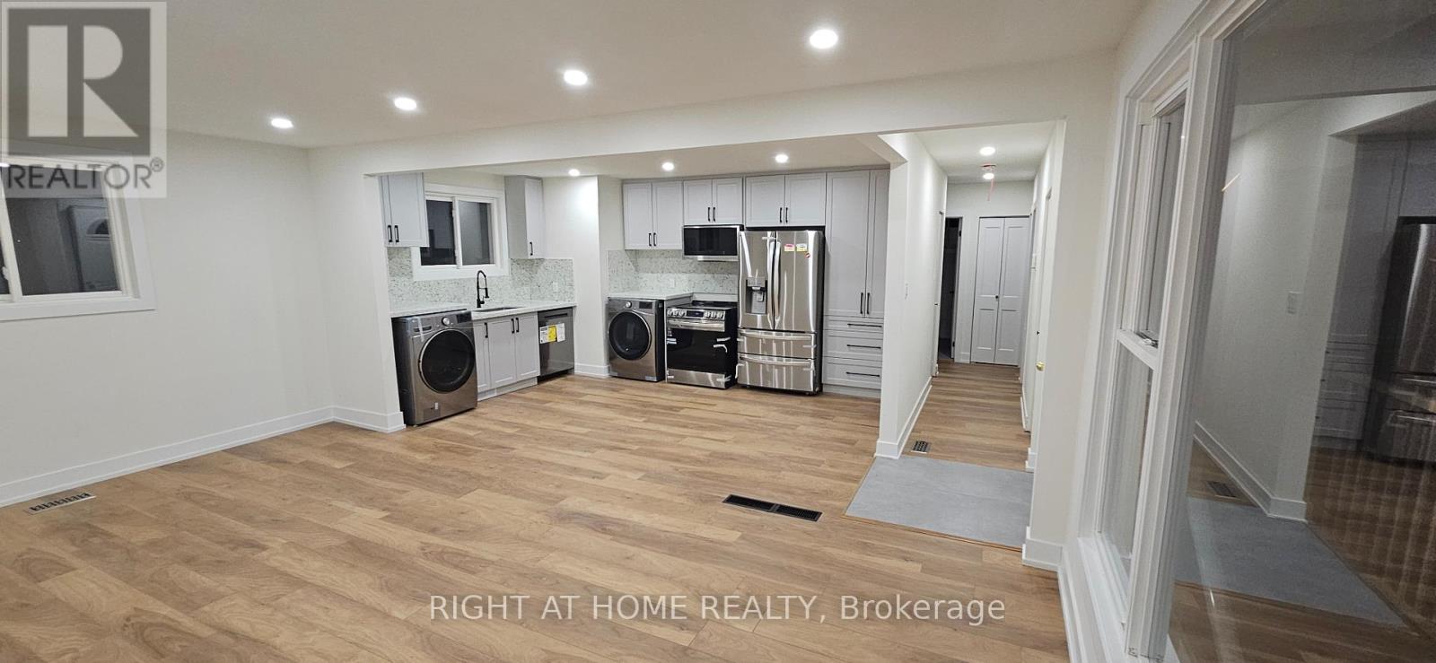 MAIN FLOOR - 38 JASPER DRIVE, Aurora (Aurora Heights) — photo 3