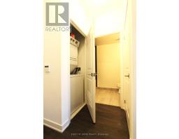 907 - 85 Oneida Crescent, Richmond Hill, ON L4B0H4 Photo 9