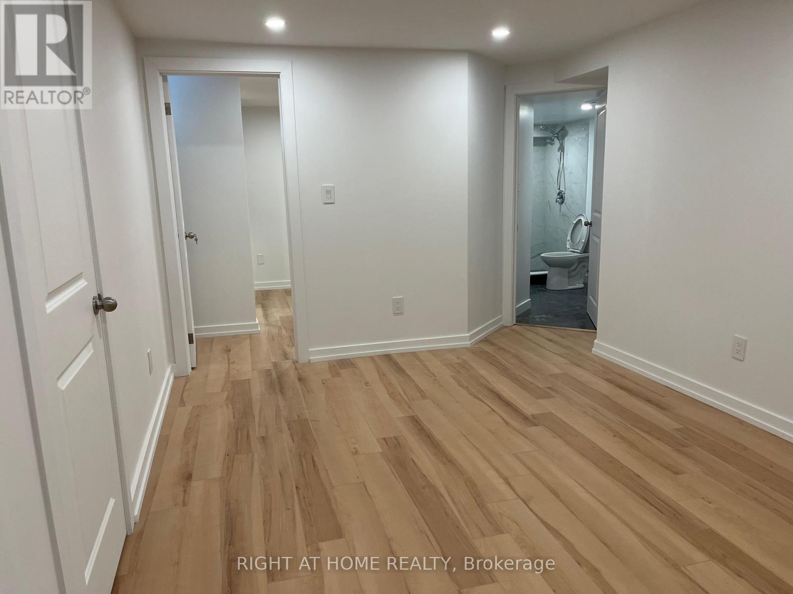 45 STIVER DRIVE, Newmarket (Bristol-London) — photo 3