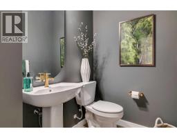 5pc Bathroom - 53 Sora Gardens Se, Calgary, AB T3S0V3 Photo 12
