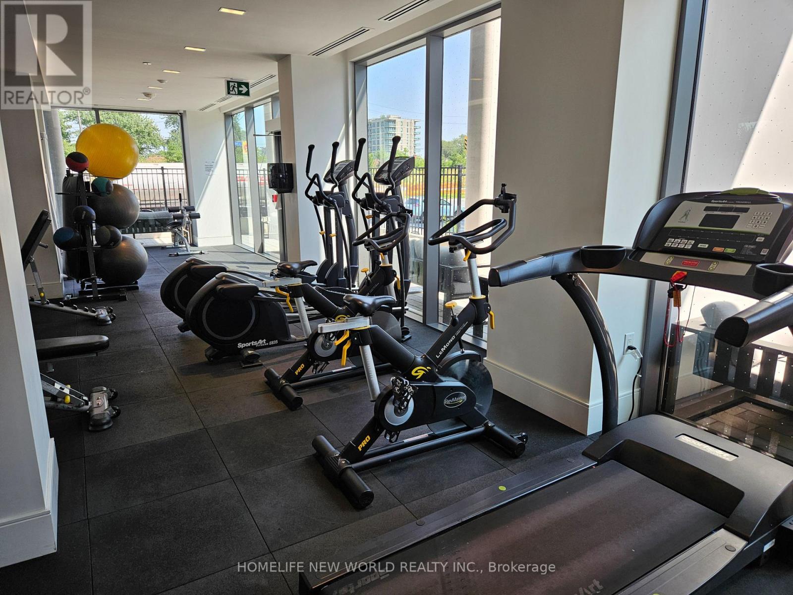 1312 - 10 DE BOERS DRIVE, Toronto (York University Heights) — photo 10