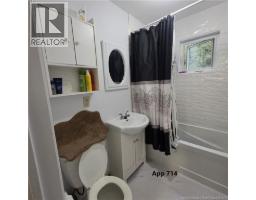 710-716 College Street, photo 6