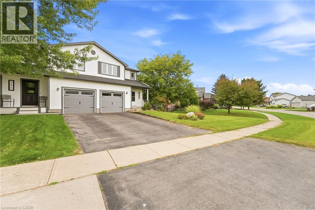 283 FENNEL Street, Plattsville — photo 2