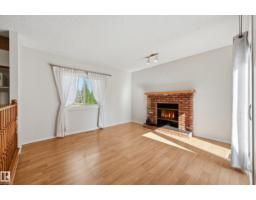 Bedroom 2 - 11102 11a Av Nw, Edmonton, AB T6J6R9 Photo 6