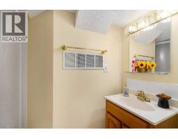 160 Millview Green Sw, Calgary, AB T2Y3W1 Photo 20
