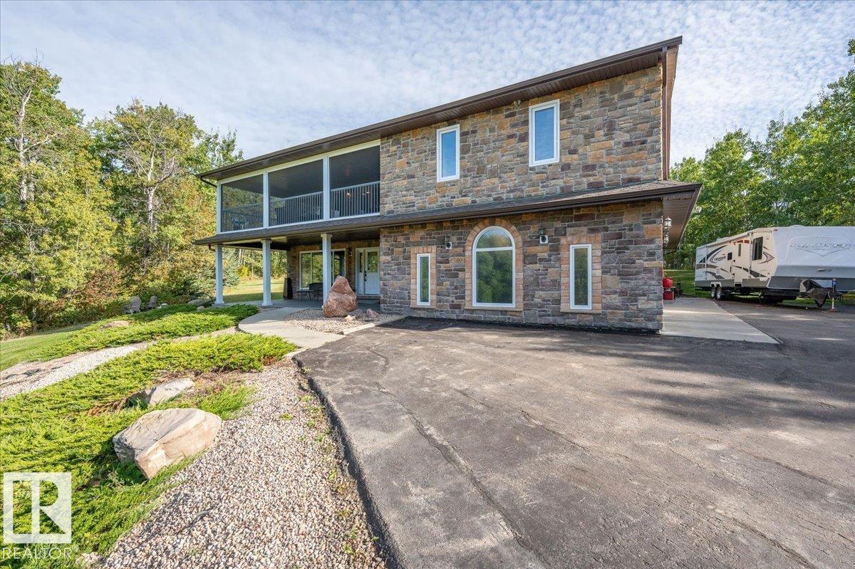 #145 – 52311 Rge Road 223, Lueders Ridge — photo 7 of 30: Property photo