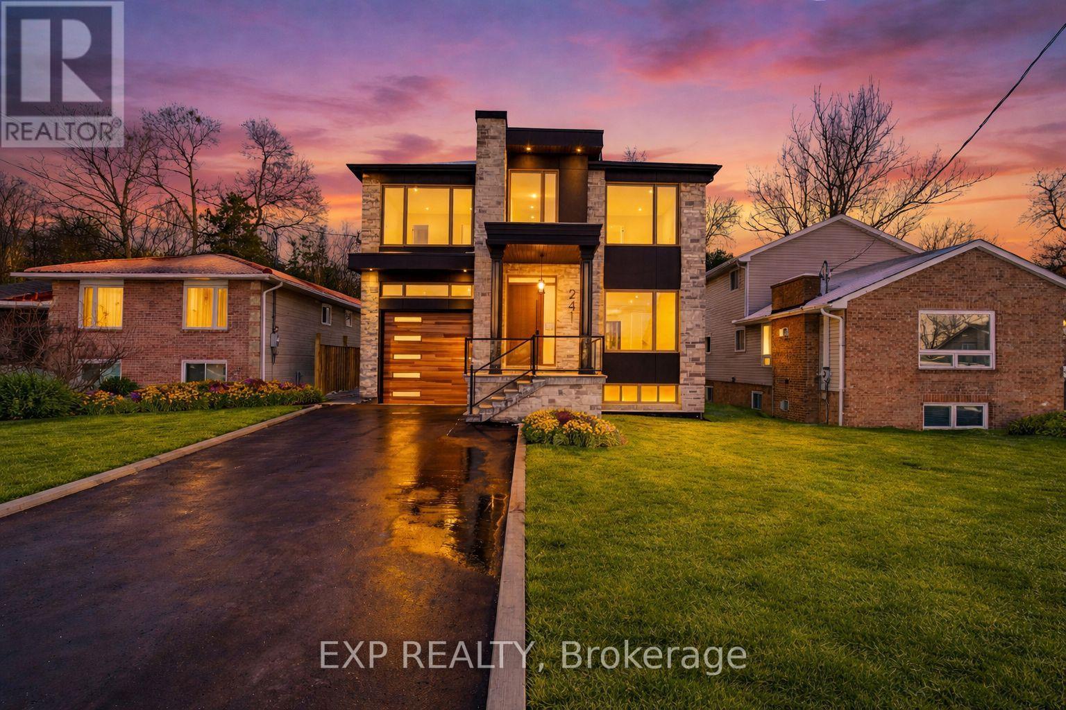 241 PARKWAY AVENUE, Georgina (Keswick South) — photo 3