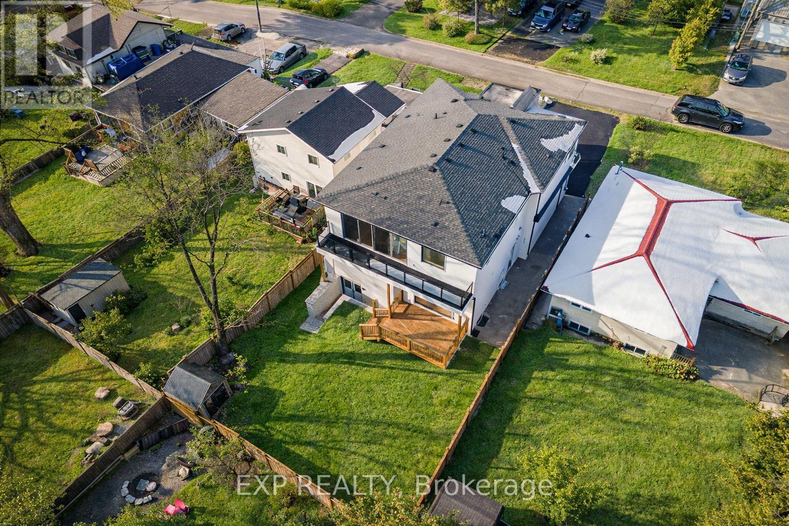 241 PARKWAY AVENUE, Georgina (Keswick South) — photo 5