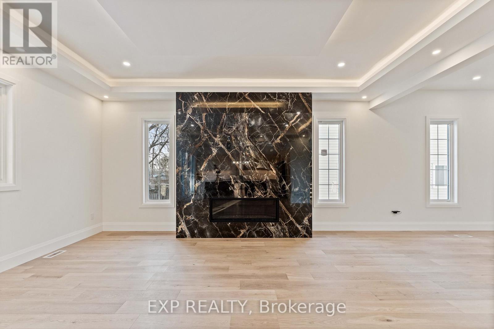 241 PARKWAY AVENUE, Georgina (Keswick South) — photo 8