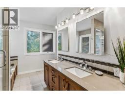 3pc Bathroom - 9956 Patton Road Sw, Calgary, AB T2V5E8 Photo 19