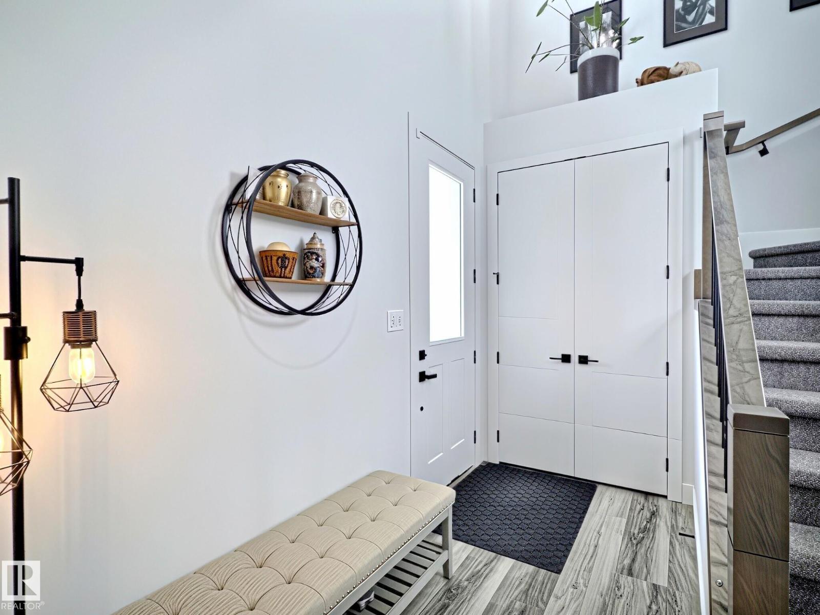 20944 128 AV NW photo 3