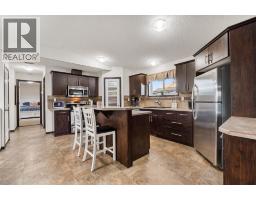 Pantry - 98 River Valley Estates, Whitecourt, AB T7S1J9 Photo 8