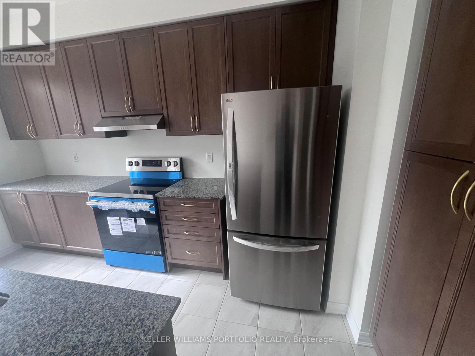 UPPER - 8 THORNBIRD CRESCENT, Brampton (Northwest Brampton) — photo 6