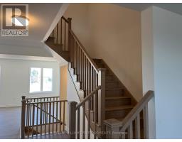 Upper - 8 Thornbird Crescent, Brampton, ON L6V3N5 Photo 9
