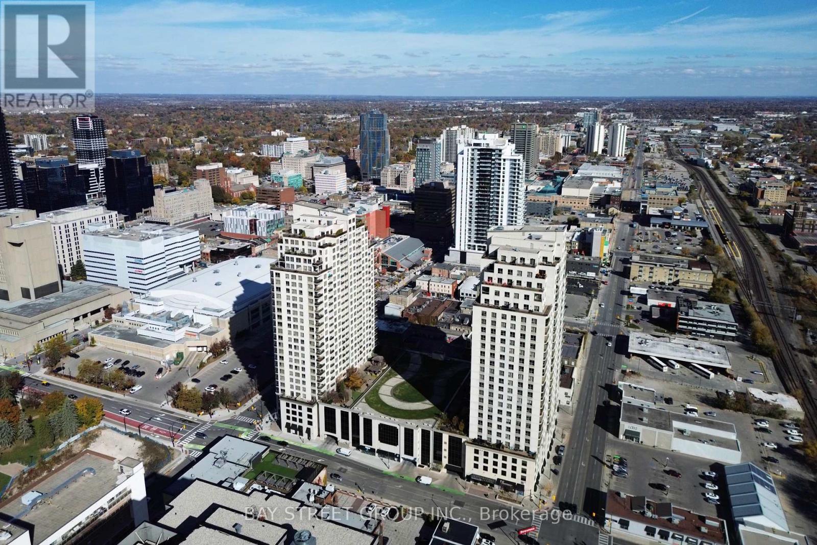 2202 - 330 RIDOUT STREET N, London East (East K) — photo 4