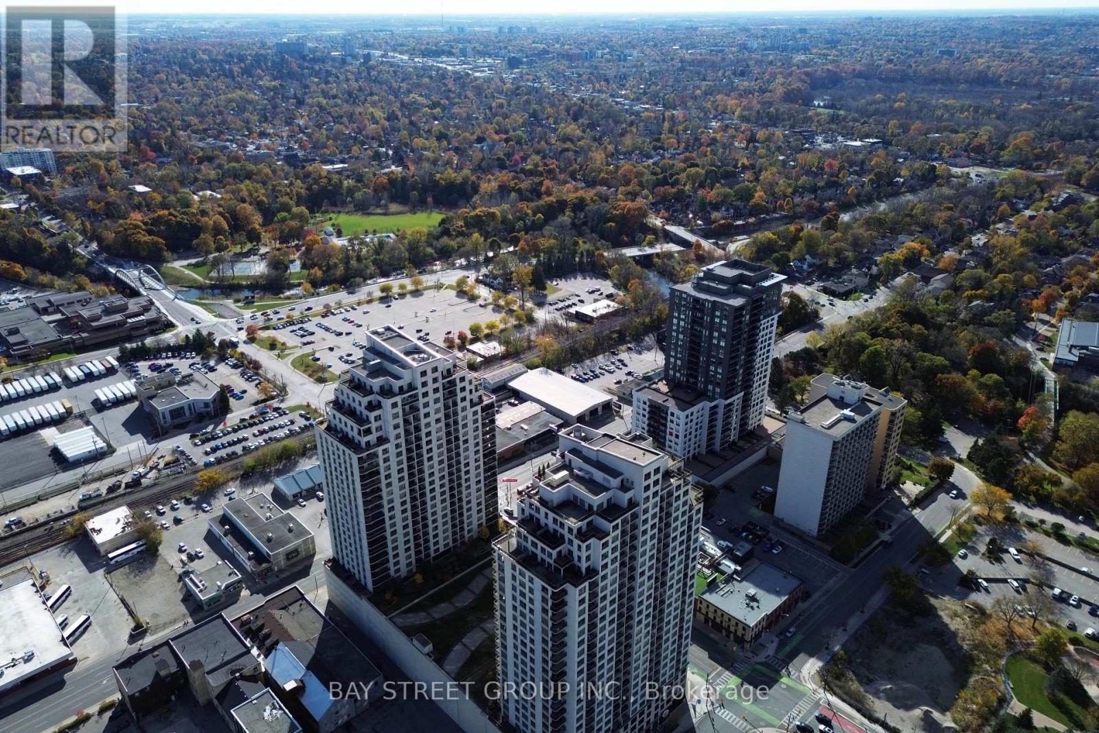 2202 - 330 RIDOUT STREET N, London East (East K) — photo 5