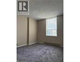 55 Green Valley Drive Unit# 1606, Kitchener, ON N2P1Z6 Photo 11