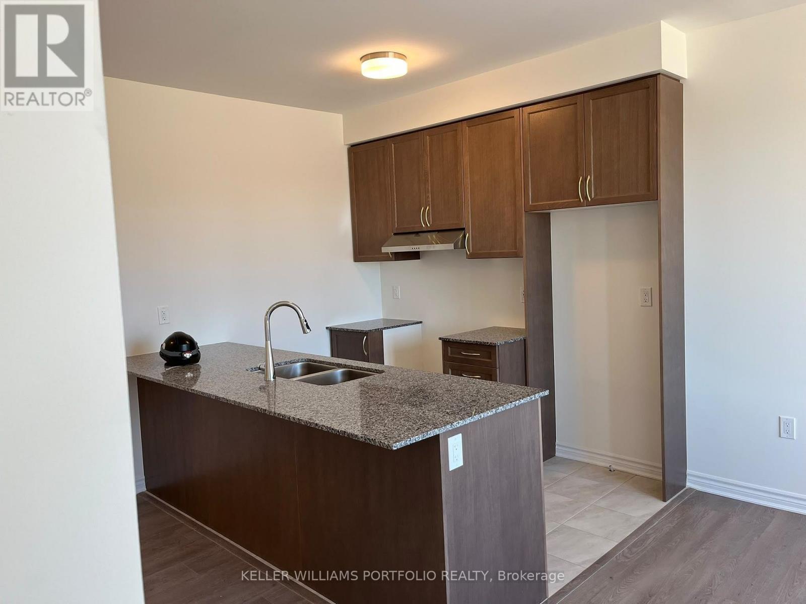 BSMT - 8 THORNBIRD CRESCENT, Brampton (Northwest Brampton)