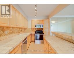 302 - 40 Baif Boulevard, Richmond Hill, ON L4C5M9 Photo 15