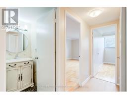 302 - 40 Baif Boulevard, Richmond Hill, ON L4C5M9 Photo 16