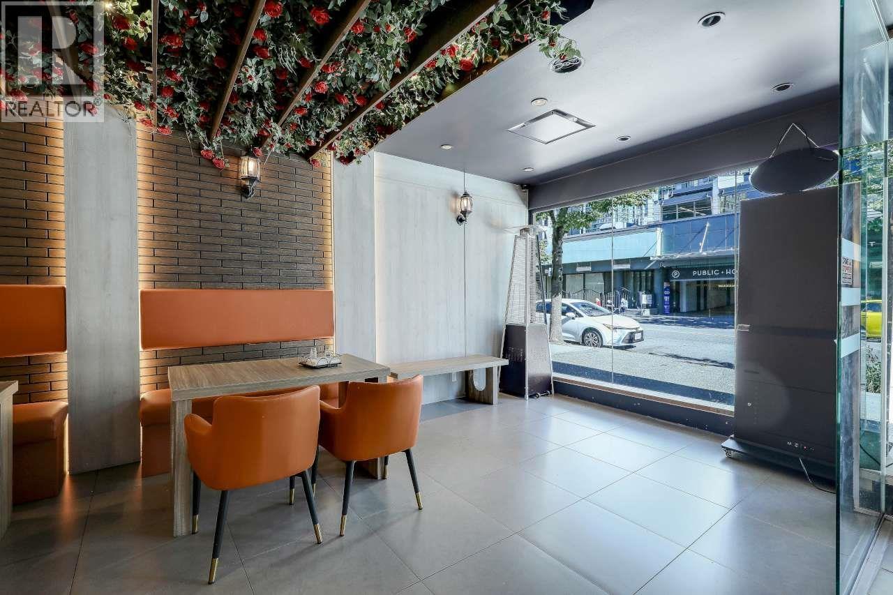 Photo of 1232 ROBSON STREET 12
