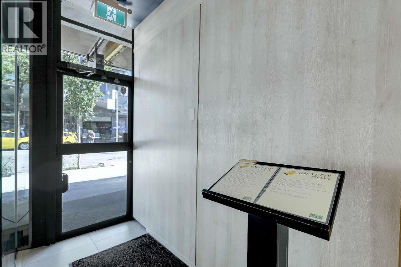 Photo of 1232 ROBSON STREET 13
