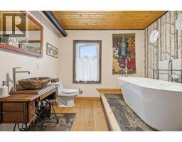 725 Calkins Place, Diamond Valley, AB T0L2A0 Photo 19