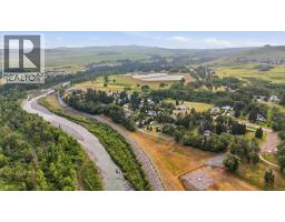 725 Calkins Place, Diamond Valley, AB T0L2A0 Photo 41