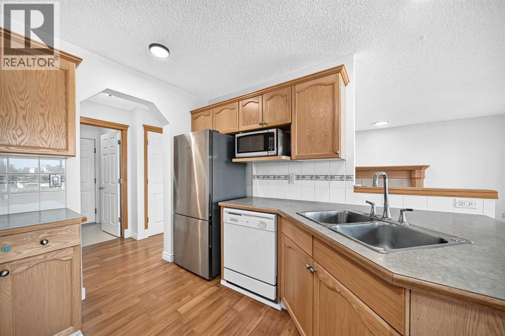 193 Covewood Green NE, Calgary, Alberta, T3K5G6 — thumbnail 11