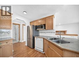 Bedroom - 193 Covewood Green Ne, Calgary, AB T3K5G6 Photo 11