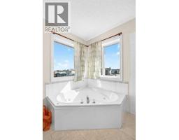193 Covewood Green Ne, Calgary, AB T3K5G6 Photo 24