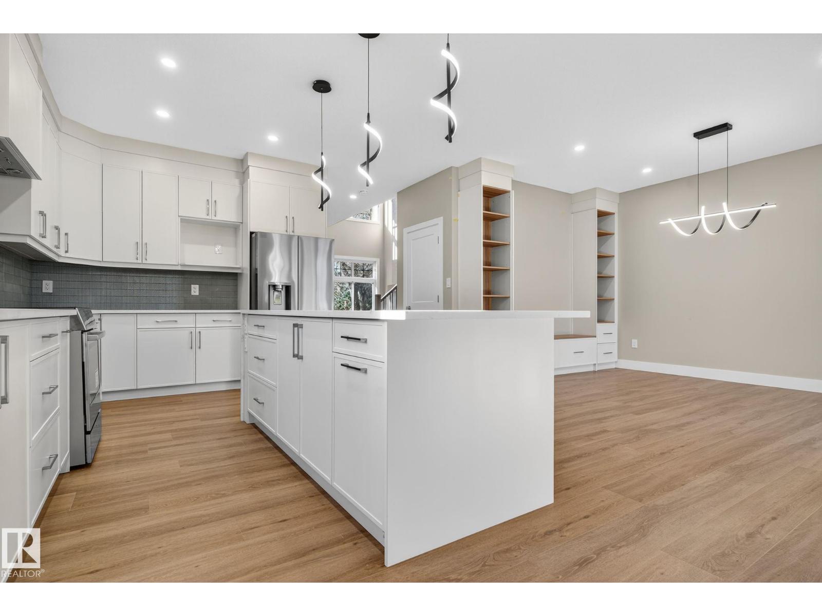 9736 73 Avenue NW, Ritchie — new house, photo 4