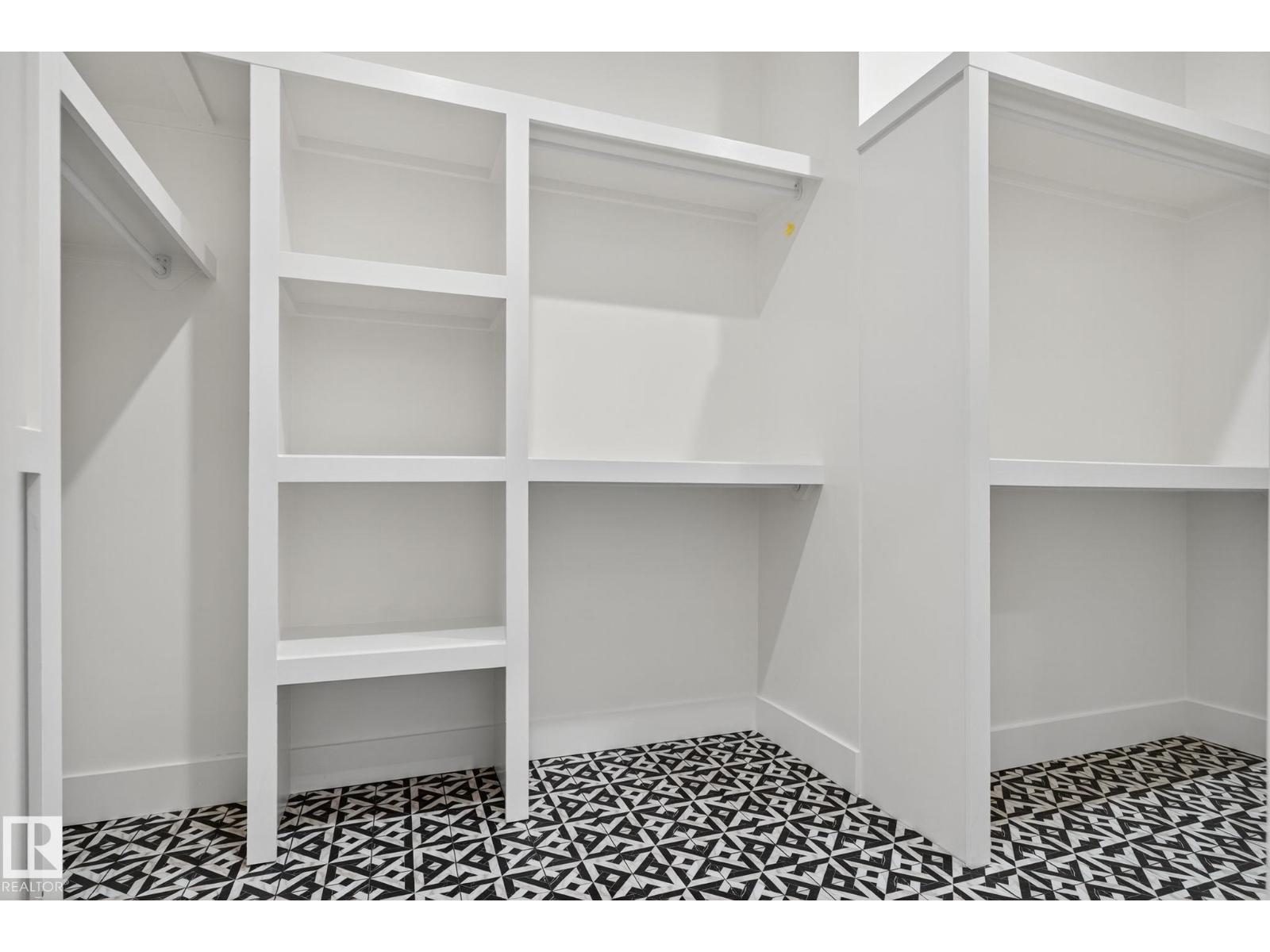 9736 73 AV NW - Image 38
