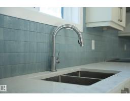 9736 73 Av Nw, Edmonton, AB T6E1B4 Photo 27