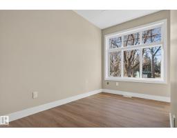 9736 73 Av Nw, Edmonton, AB T6E1B4 Photo 14