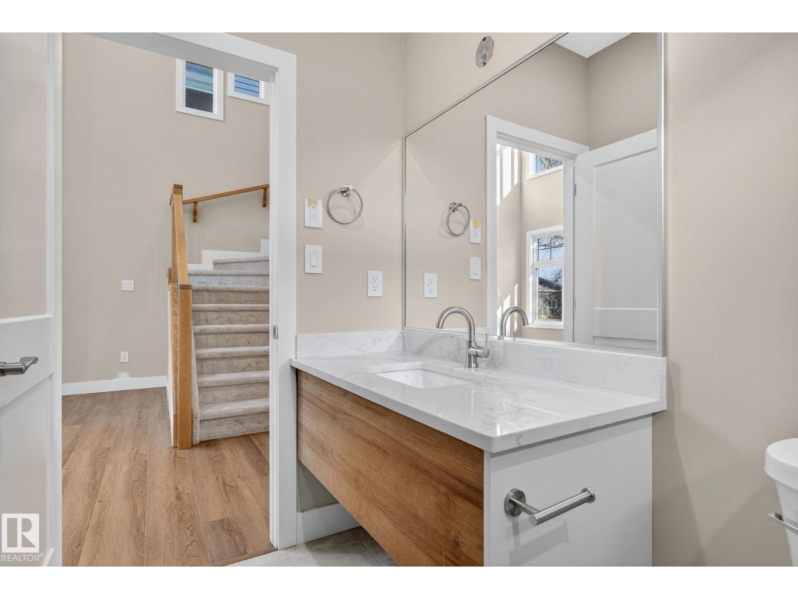 9736 73 AV NW - Image 19
