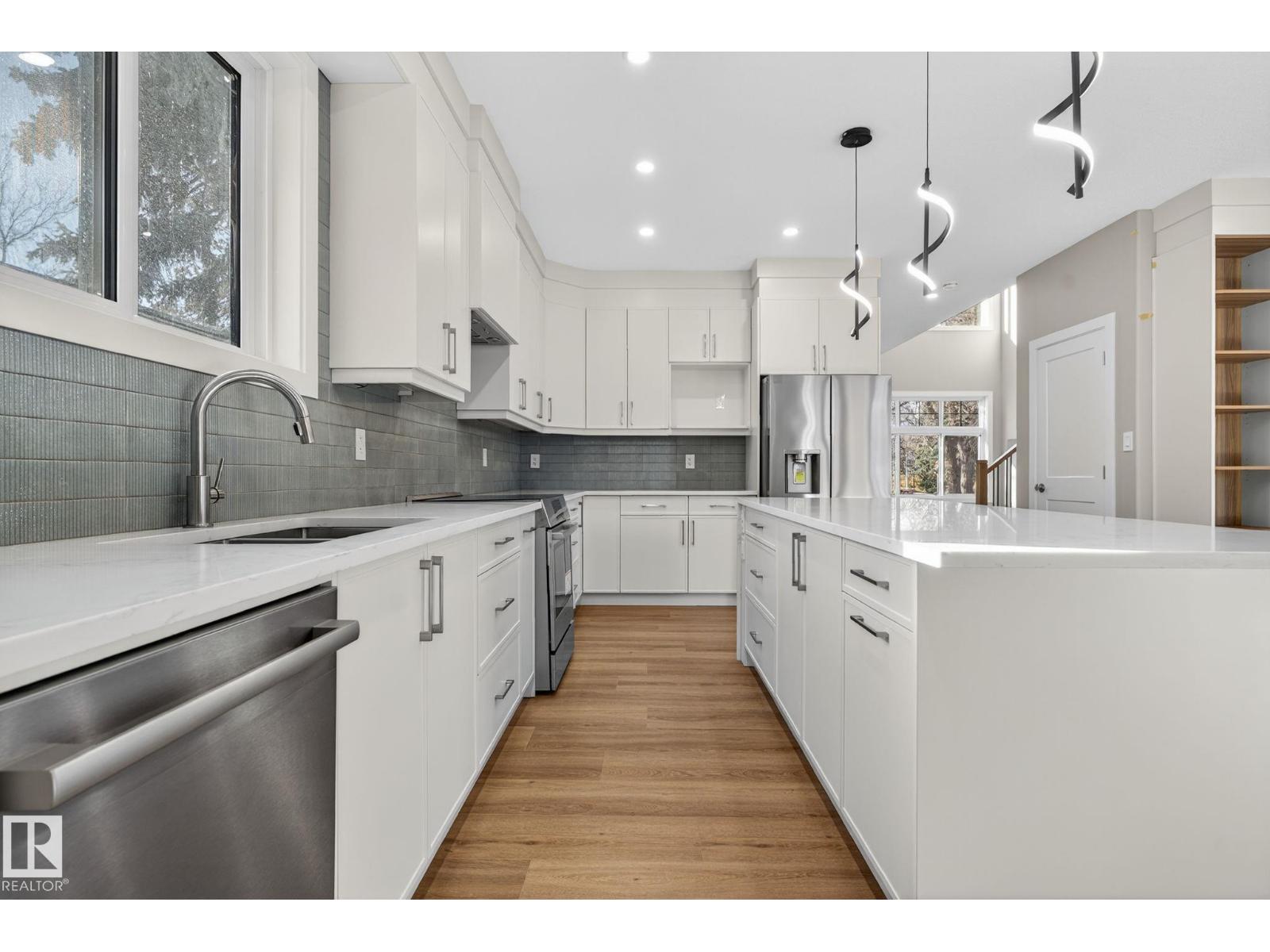 9736 73 Avenue NW, Ritchie — new house, photo 5