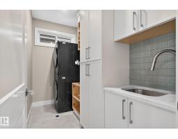 9736 73 Av Nw, Edmonton, AB T6E1B4 Photo 40