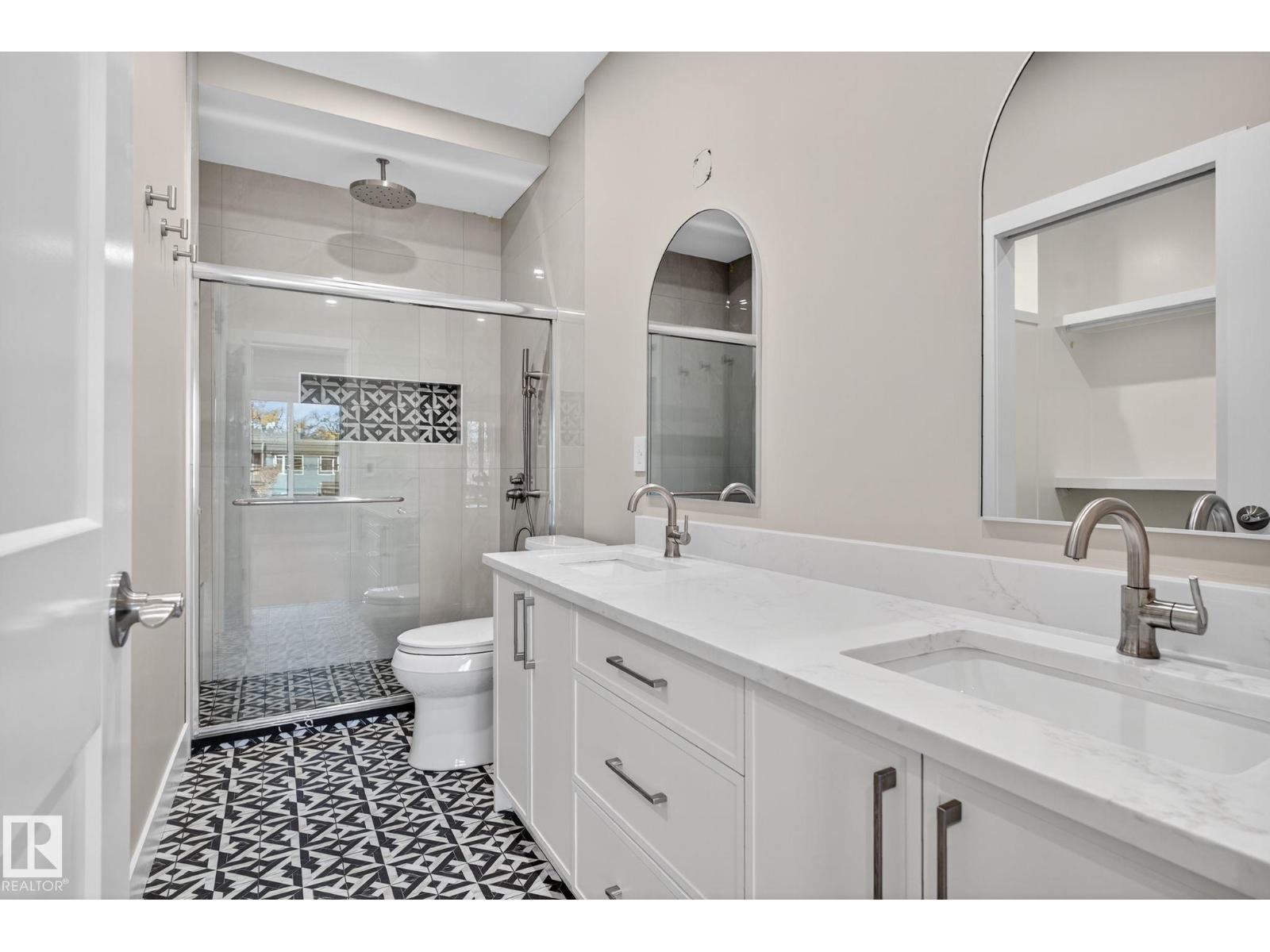 9736 73 AV NW - Image 36