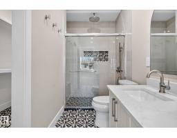 9736 73 Av Nw, Edmonton, AB T6E1B4 Photo 33