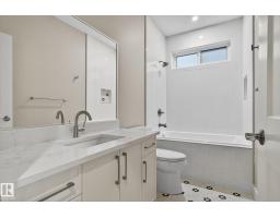 9736 73 Av Nw, Edmonton, AB T6E1B4 Photo 39